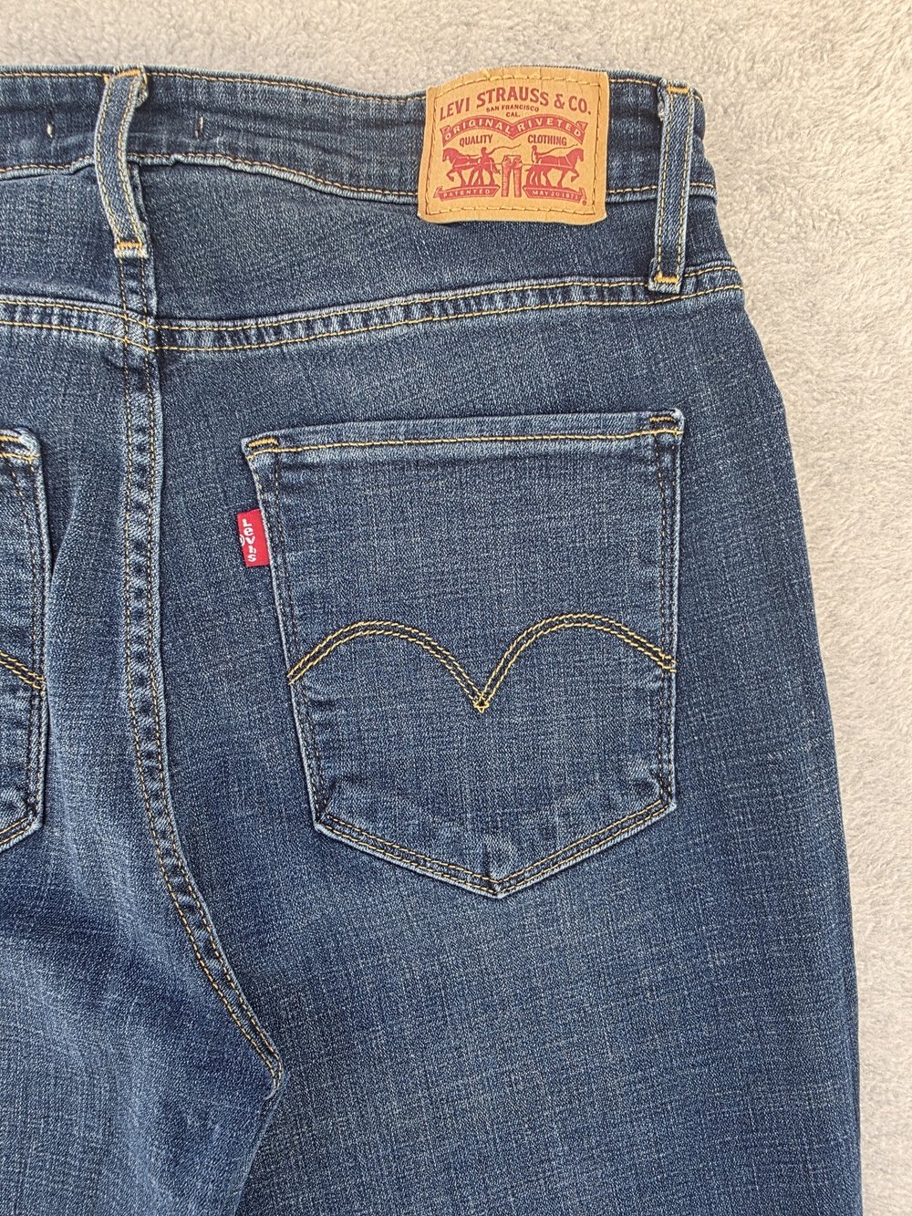 Levi's Women's 721 High Rise Skinny Jeans Size 31x30 - Picture 8 of 12